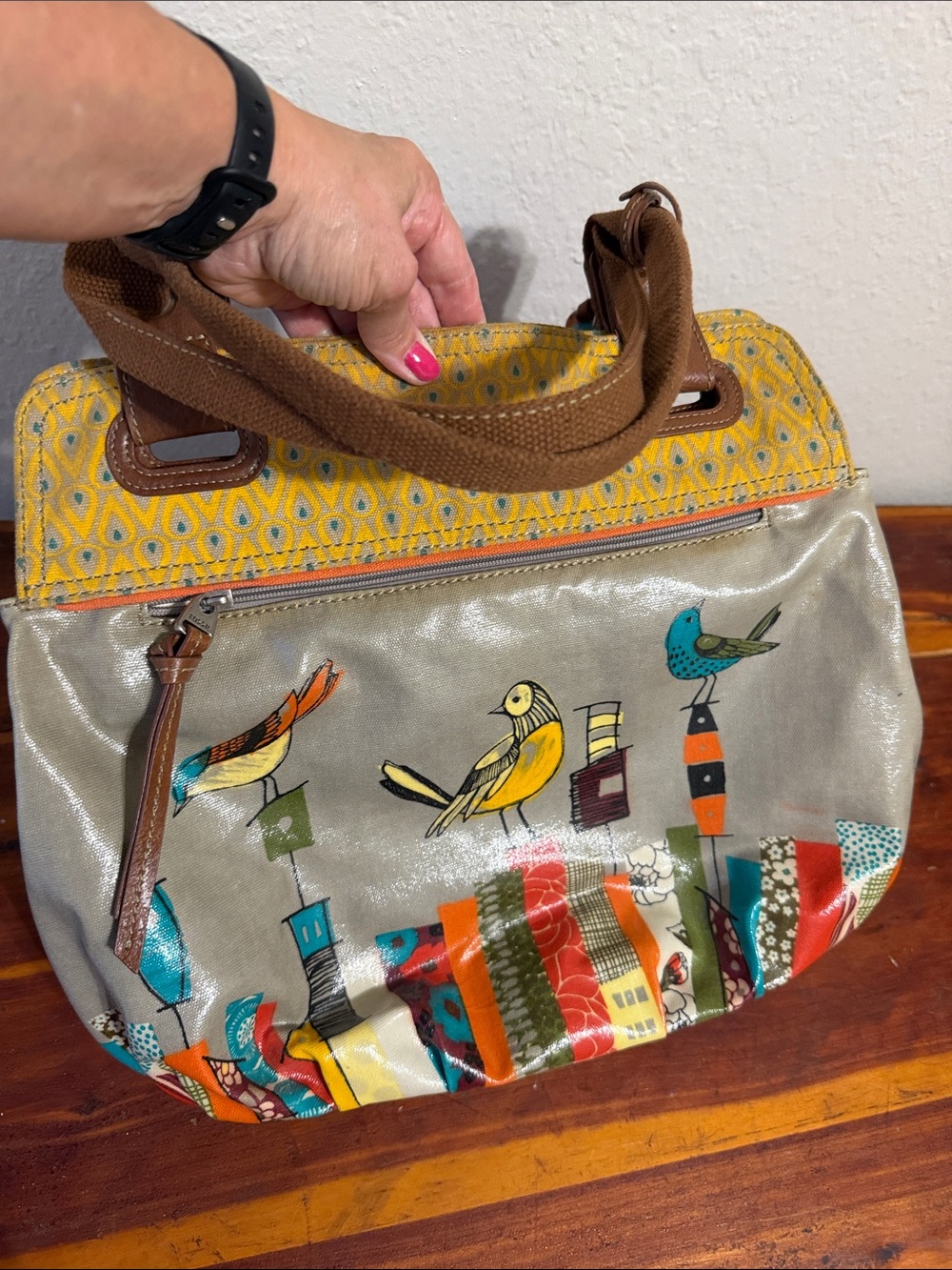 FOSSIL Key-Per Coated Canvas Tote Shoulder Bag Purse City Birds Vacation Cottage - Picture 4 of 9